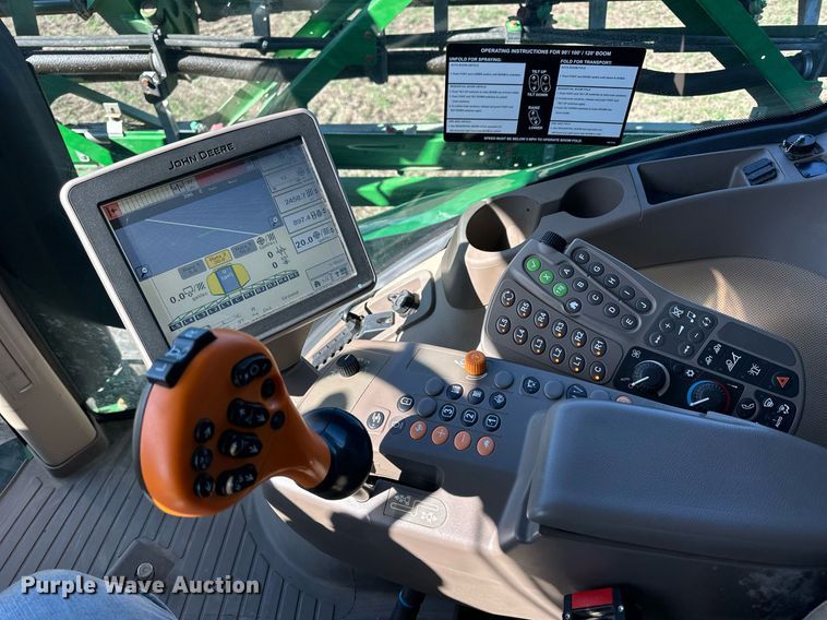 image for item NJ9349 2017 John Deere R4038 sprayer