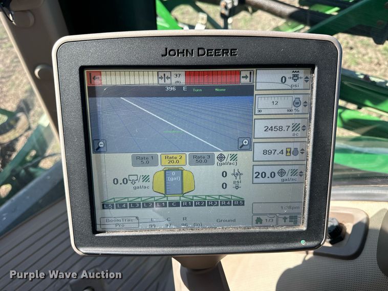 image for item NJ9349 2017 John Deere R4038 sprayer