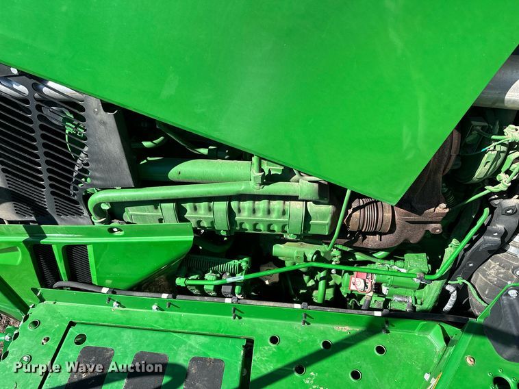 image for item NJ9349 2017 John Deere R4038 sprayer