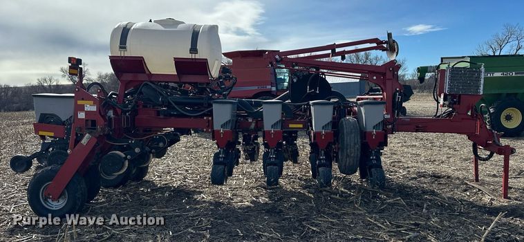 image for item NJ9351 Case IH Early Riser 1250 planter