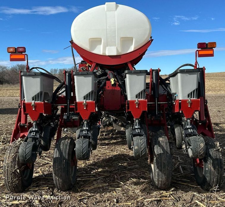 image for item NJ9351 Case IH Early Riser 1250 planter