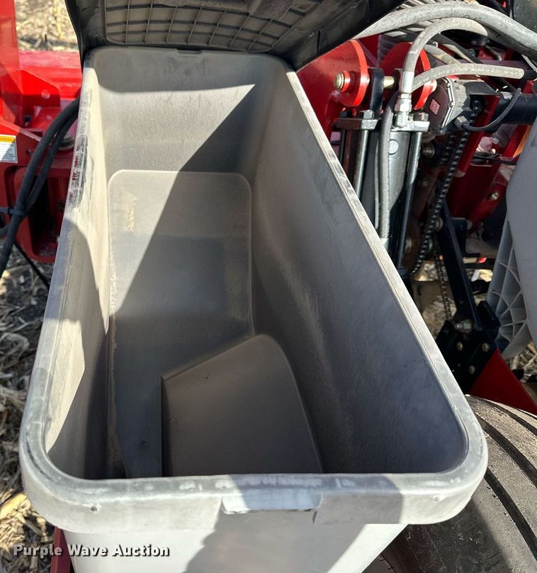 image for item NJ9351 Case IH Early Riser 1250 planter