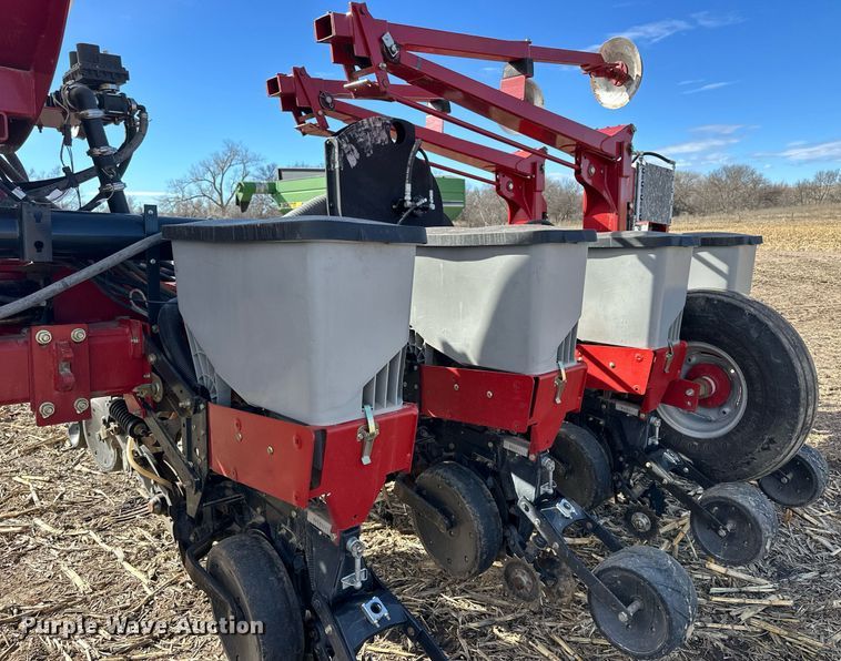 image for item NJ9351 Case IH Early Riser 1250 planter