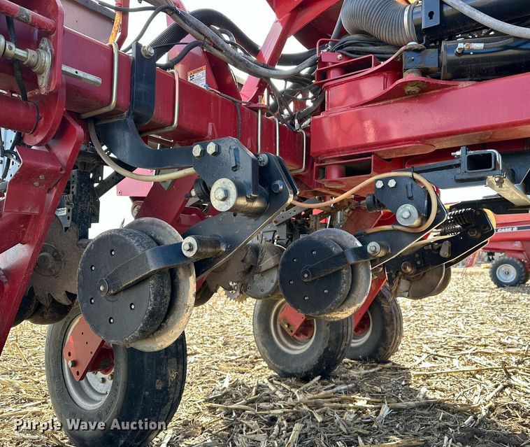 image for item NJ9351 Case IH Early Riser 1250 planter