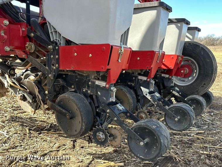 image for item NJ9351 Case IH Early Riser 1250 planter
