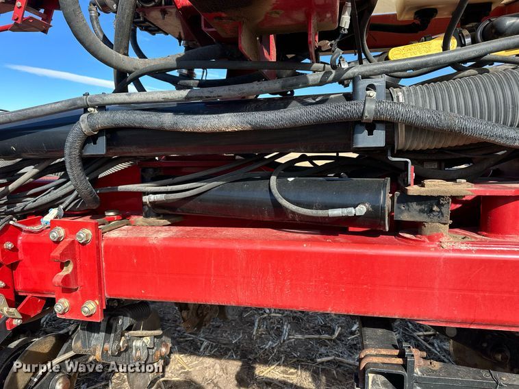 image for item NJ9351 Case IH Early Riser 1250 planter