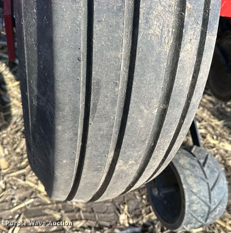 image for item NJ9351 Case IH Early Riser 1250 planter