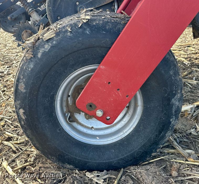 image for item NJ9351 Case IH Early Riser 1250 planter