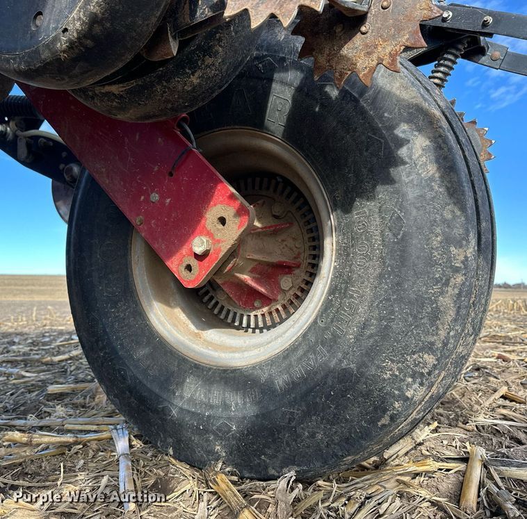 image for item NJ9351 Case IH Early Riser 1250 planter