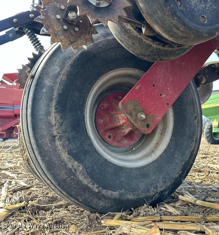 image for item NJ9351 Case IH Early Riser 1250 planter