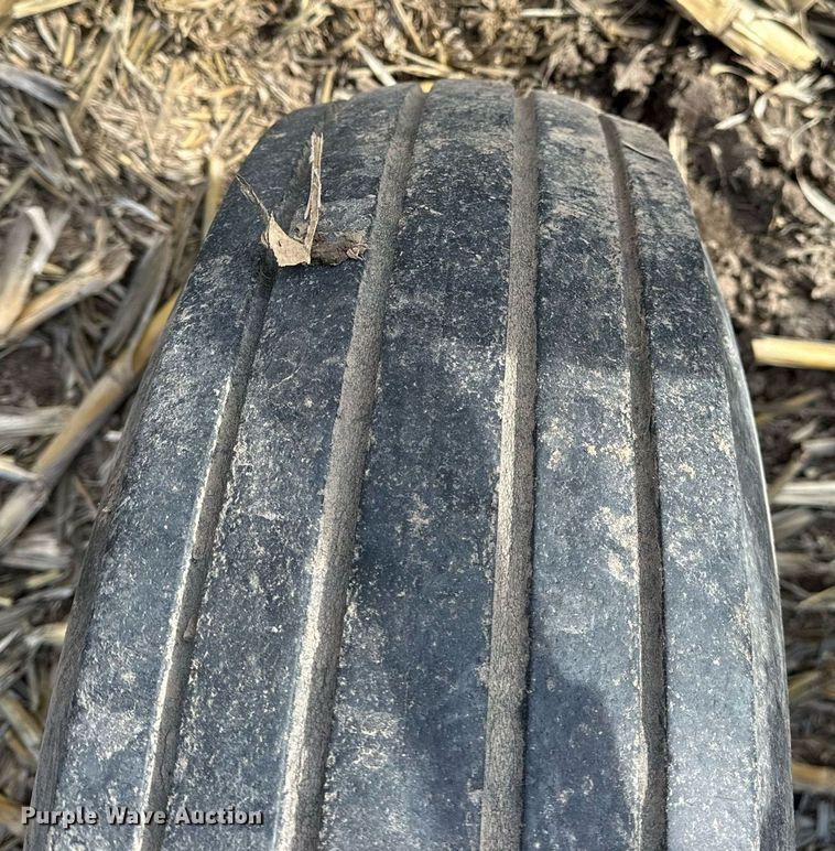 image for item NJ9351 Case IH Early Riser 1250 planter