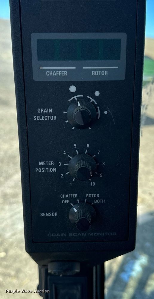 image for item NJ9353 1999 Case 2388 Axial-Flow combine