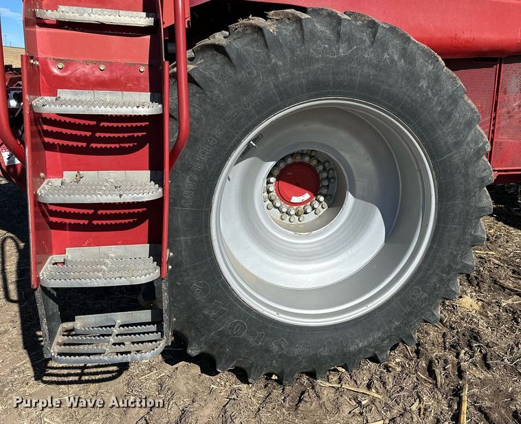 image for item NJ9353 1999 Case 2388 Axial-Flow combine