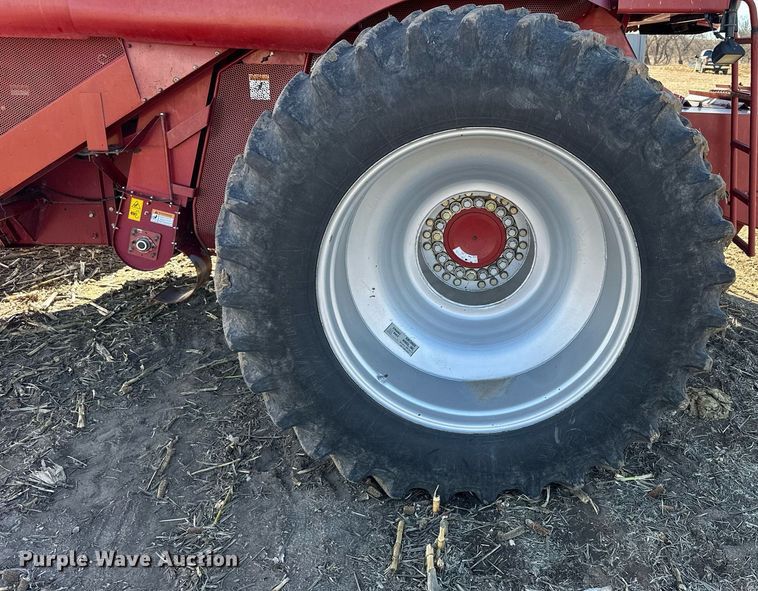 image for item NJ9353 1999 Case 2388 Axial-Flow combine