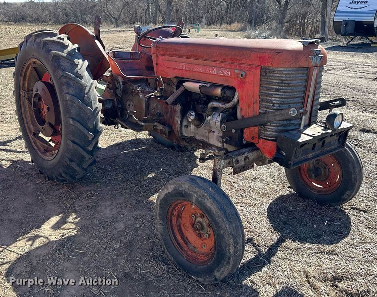image for item NJ9357 1959 Massey Ferguson 65 tractor