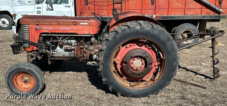image for item NJ9357 1959 Massey Ferguson 65 tractor