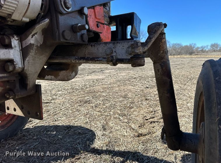 image for item NJ9357 1959 Massey Ferguson 65 tractor