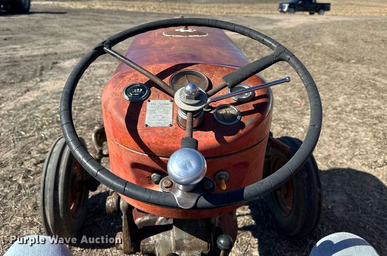 image for item NJ9357 1959 Massey Ferguson 65 tractor