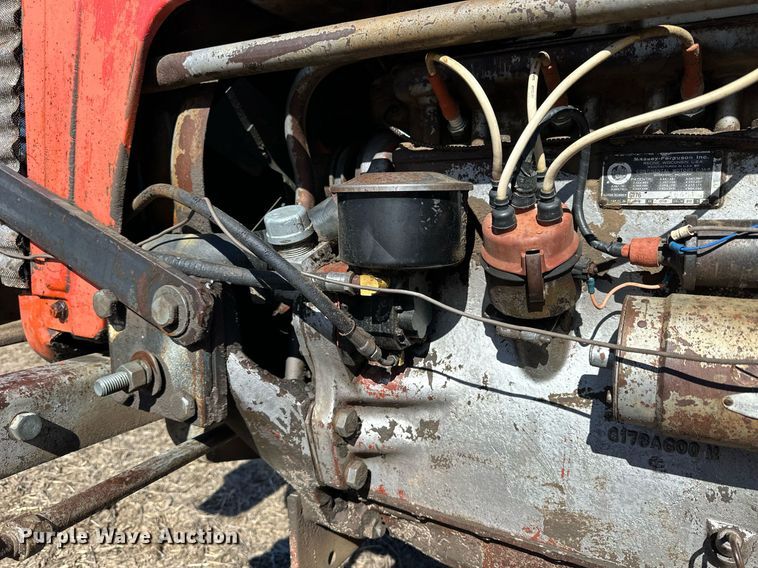 image for item NJ9357 1959 Massey Ferguson 65 tractor