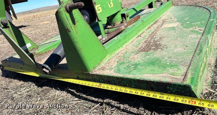 image for item NJ9357 1959 Massey Ferguson 65 tractor