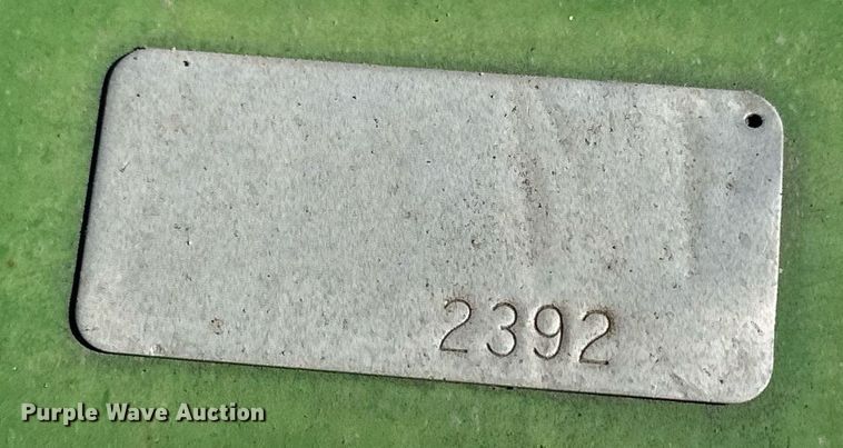 image for item NJ9357 1959 Massey Ferguson 65 tractor