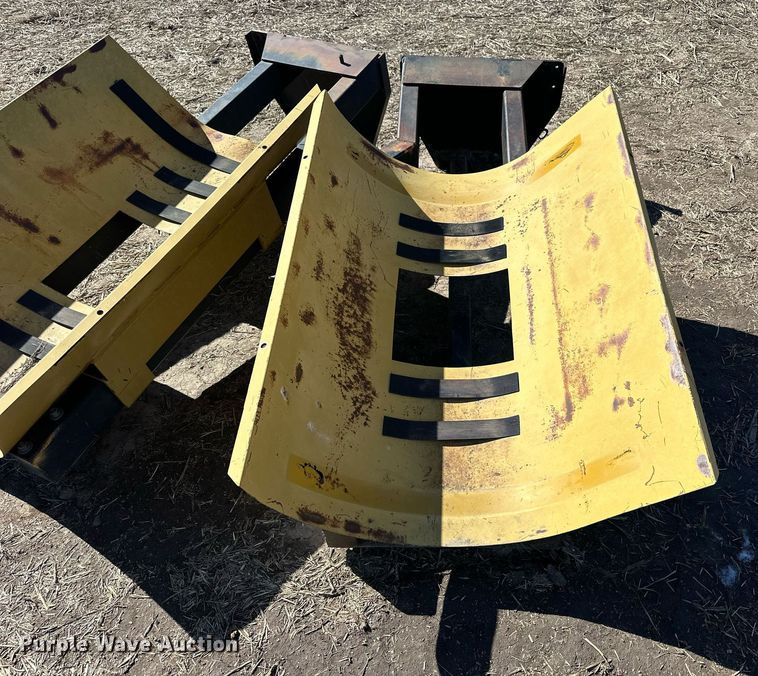 image for item NJ9363 (2) Ag-Chem saddle tanks