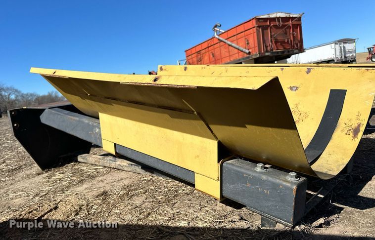 image for item NJ9363 (2) Ag-Chem saddle tanks