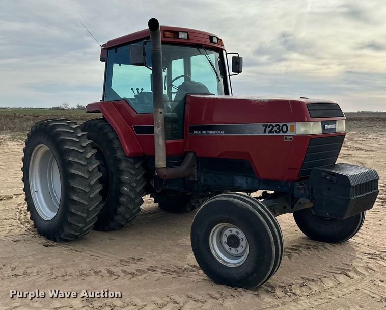 image for item NJ9367 1994 Case IH 7230 tractor