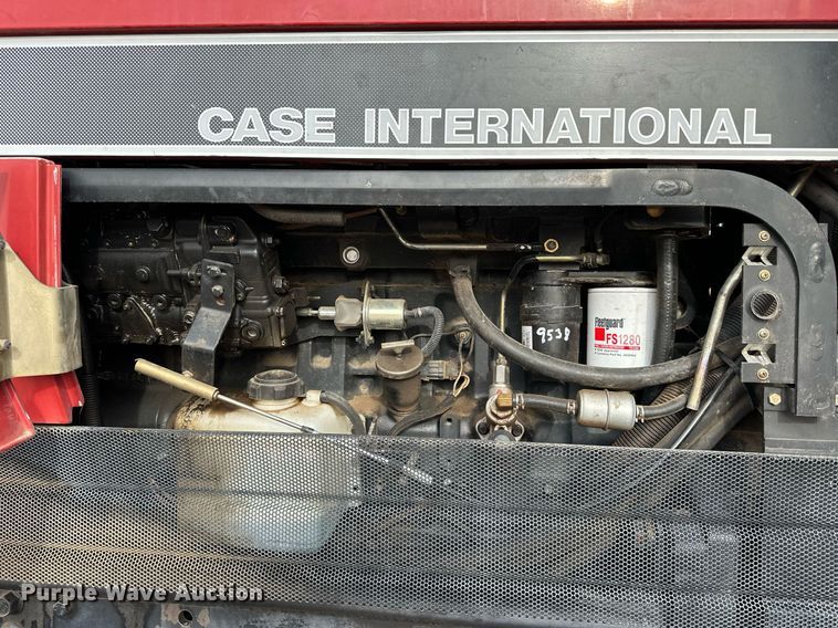 image for item NJ9367 1994 Case IH 7230 tractor