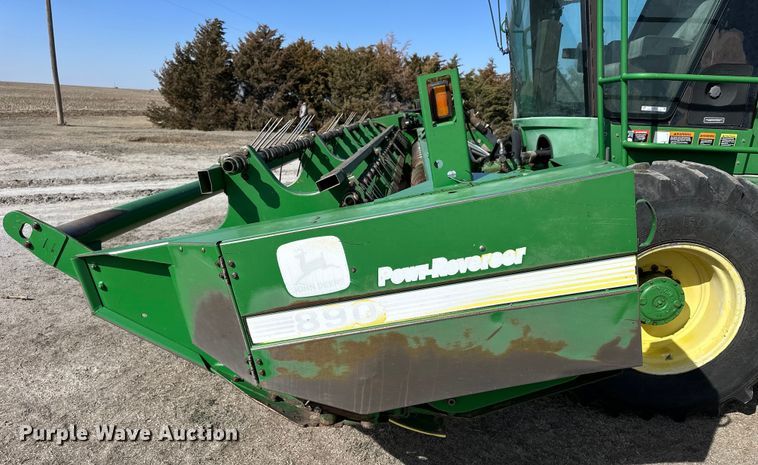 image for item NJ9391 2001 John Deere 4890 SP swather / windrower