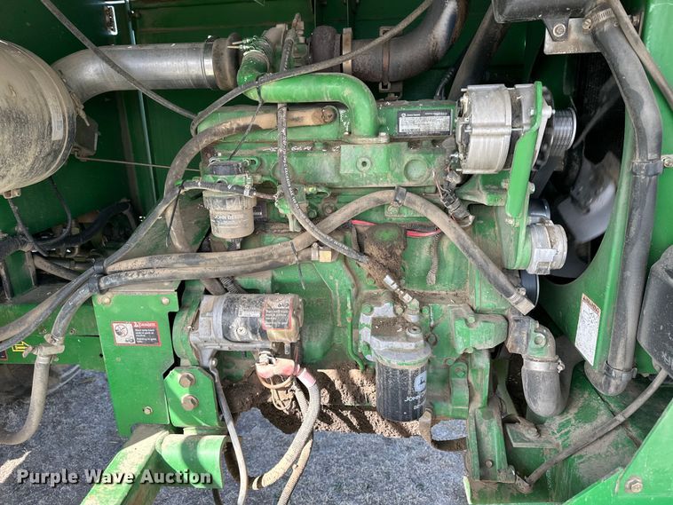 image for item NJ9391 2001 John Deere 4890 SP swather / windrower