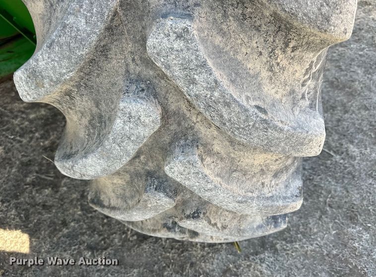 image for item NJ9391 2001 John Deere 4890 SP swather / windrower