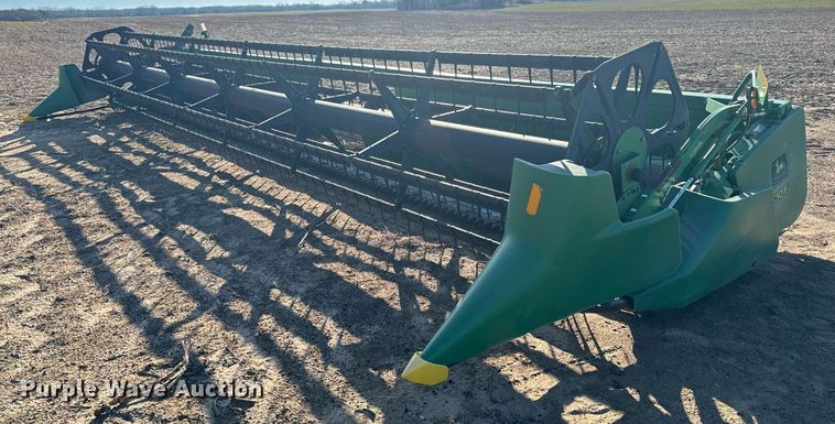 image for item NU9410 John Deere 930F flex head