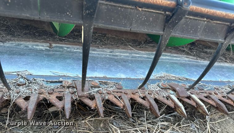 image for item NU9410 John Deere 930F flex head