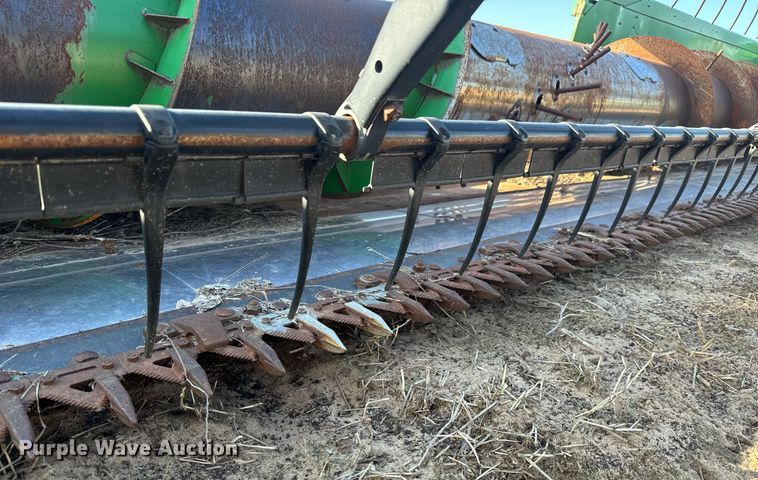 image for item NU9410 John Deere 930F flex head