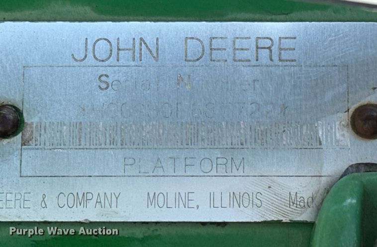 image for item NU9410 John Deere 930F flex head