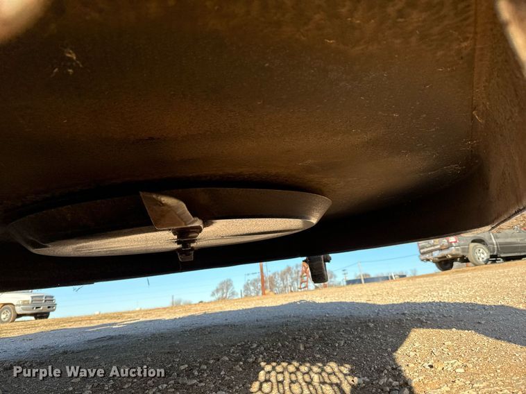 image for item NU9453 1967 John Deere 1020 tractor