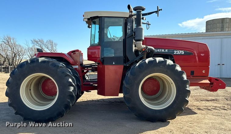 image for item NU9461 2014 Versatile 2375 tractor