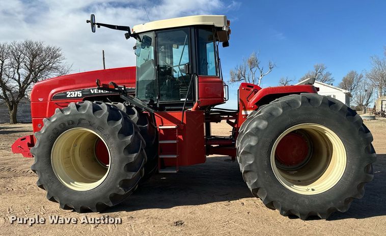 image for item NU9461 2014 Versatile 2375 tractor