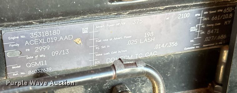 image for item NU9461 2014 Versatile 2375 tractor