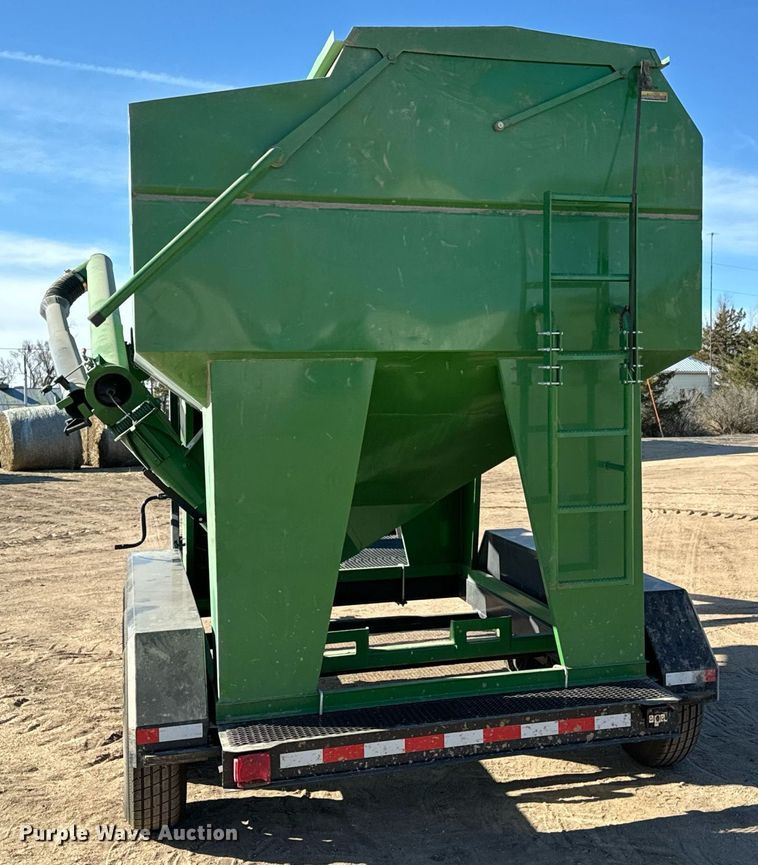 image for item NU9462 Patriot  330 seed tender