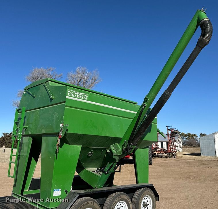 image for item NU9462 Patriot  330 seed tender