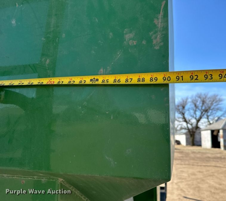 image for item NU9462 Patriot  330 seed tender