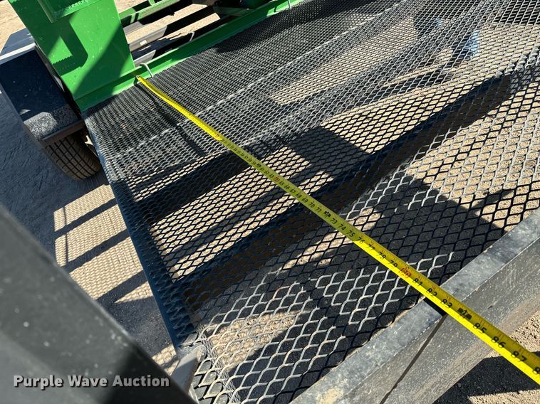 image for item NU9462 Patriot  330 seed tender