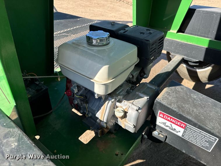 image for item NU9462 Patriot  330 seed tender