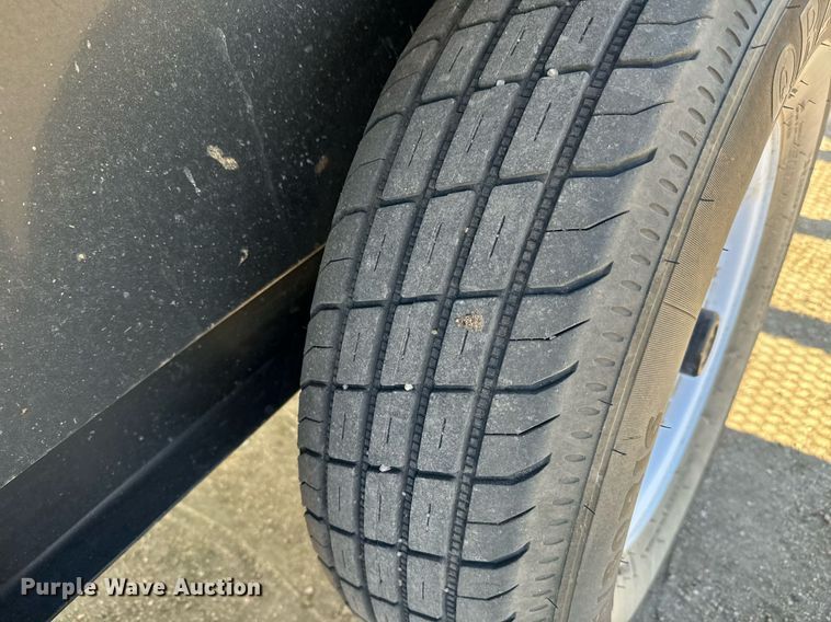 image for item NU9462 Patriot  330 seed tender