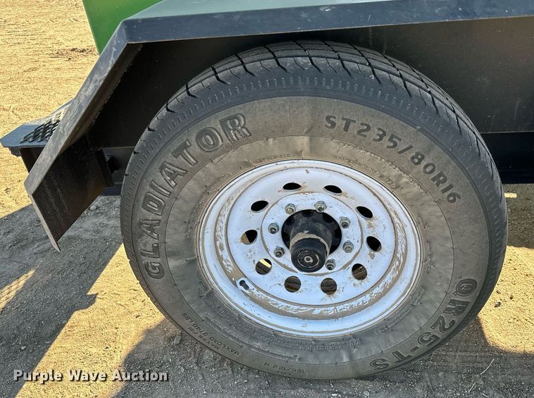 image for item NU9462 Patriot  330 seed tender