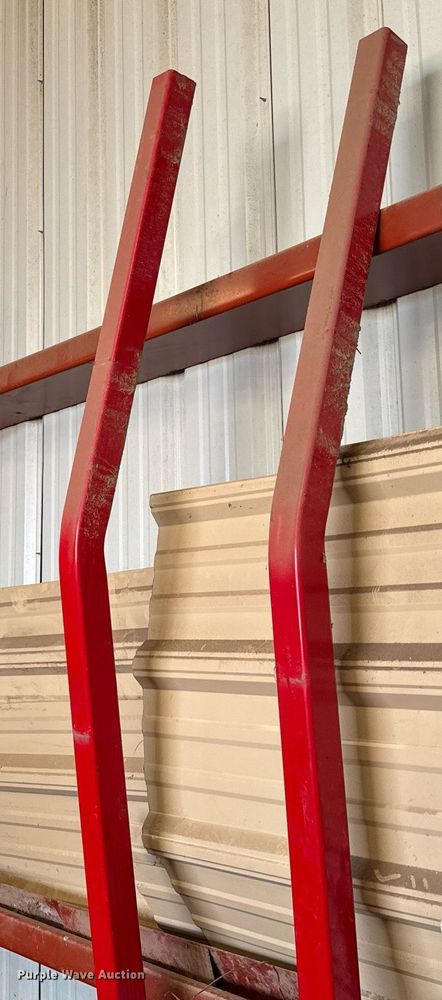 image for item NU9463 Sunflower 3672-35 sweep plow