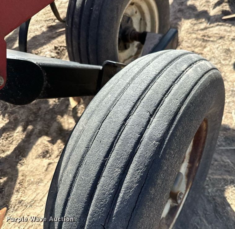 image for item NU9464 Kent  Series V field cultivator