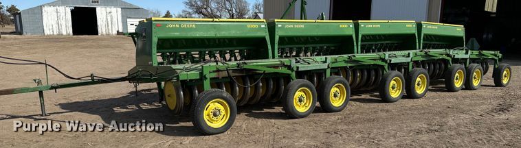 image for item NU9465 John Deere 9300 hoe grain drill